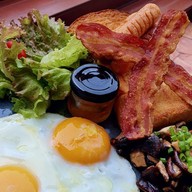 เมนูของร้าน Wooden Door Cafe