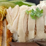 ข้าวมันไก่วินเทจ สาขาคลอง 8