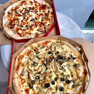 เมนูของร้าน Royal Pizza Nawamin