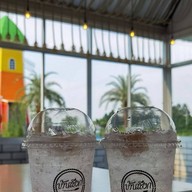 บ้านเชือก คาเฟ่ & เรสเตอรอง