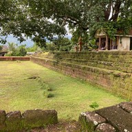 โบราณสถานเมืองเพนียต