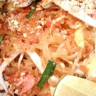 ลูกชิ้นปิ้งย้อนเวลาชุบกะทิ&อาหารตามสั่ง