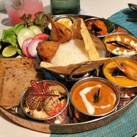 เมนูของร้าน Brezza Beach Bar & Restaurant