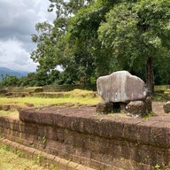 โบราณสถานเมืองเพนียต