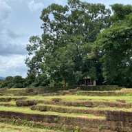 โบราณสถานเมืองเพนียต
