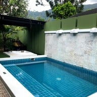 เมอร์เคียวเกาะช้างไฮด์อเวย์