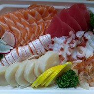 Super salmon take away อ่าวอุดม