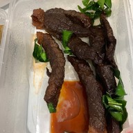 ยำ-แซ่บ-นัวส์ | ครัวฮาลาล สถานีพัฒน์ 25