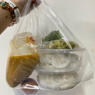 ขนมจีนน้ำยา สด ใหม่ BY โกศาล ขนมจีนน้ำยา สด ใหม่ BY โกศาล