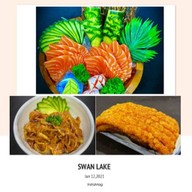 มาโกโตะ ซูชิ อาหารญี่ปุ่นและหมูกรอบ