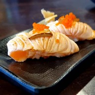 เมนูของร้าน คักเนาะ อีสานกายะ x Crazy Sushi หมู่บ้านสัมมากร