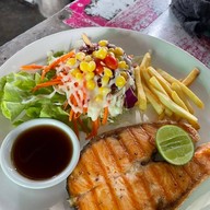 เมนูของร้าน นาเนียสเต็กซอยบางเกลือ สาขาบางปะกง