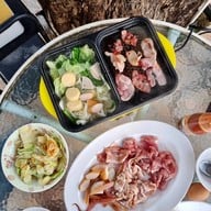 Tom’s Cafe De Hill at Khao Kho