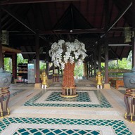 โรงแรมเดอะฮอทสปริงบีชรีสอร์ทแอนด์สปา