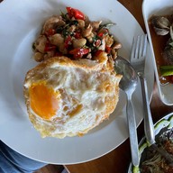 ครัวลุงก๋อย เขาใหญ่