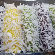 ขนมถั่วแปบแป้งสด บัวลอยกะทิสด บัวลอยแต้จิ๋ว ตลาดนัดโดมข้างโลตัสเอ็กเพรสสามควายเผือก