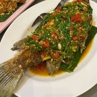 เมนูของร้าน ร้านครัวบ้านพ่อตา พัทยาใต้