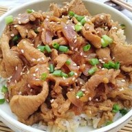 ร้านอาหาร J&N Coffee  food and drink