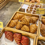 เมนูของร้าน Conkey's Bakery เอกมัย
