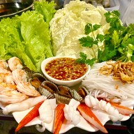 ปั๊วะ .