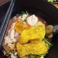 เมนูของร้าน ก๋วยเตี๋ยวลีลา