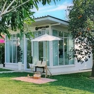 Phoyard (โพยาร์ด) บ้านสร้าง กาแฟ/เบเกอรี่