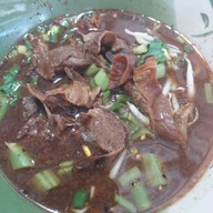เมนูของร้าน ก๋วยเตี๋ยวเรือซินเฮง(จ่าบัติ)