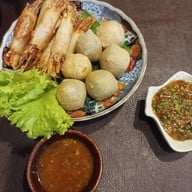 เมนูของร้าน ก๋วยเตี๋ยวลีลา