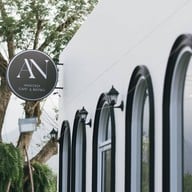Anacolly Cafe’ & Bistro