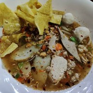 ก๋วยเตี๋ยวสุโขทัย&ก๋วยจั๊บสูตรโบราณ ปากซอยเอกชัย25/1