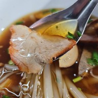 ก๋วยจั๊บ ตลาดสดนครพนม