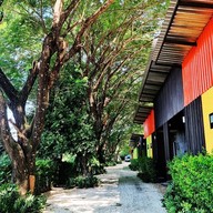 โรงแรม กรีนเฮาส์ นีโอ-รีโซเทล นครศรีธรรมราช (green House Neo-resotel, Nakhon Si Thammarat)