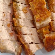 ร้านสุชินเป็ดย่าง ( ข้าวหน้าเป็ด บะหมี่เป็ด หมูแดง หมูกรอบ ) ประชาราษฎร์บำเพ็ญ 24