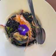 GOFF's bistro 304