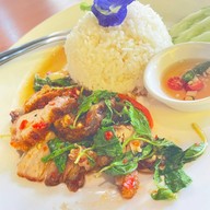 GOFF's bistro 304