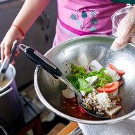 บรรยากาศ กิตติมายำแซ่บ