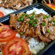 กินดึกดื่น