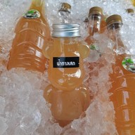 เมนูของร้าน น้ำอ้อยคั้นสดเกล็ดหิมะ ตลาดเสรี สาย5