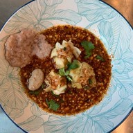 ก๋วยเตี๋ยวโบราณบ้านยายคาเฟ่ ไทยรามัญ