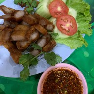ฟ้าสาง 25 น.