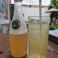 น้ำอ้อยคั้นสดเกล็ดหิมะ ตลาดเสรี สาย5