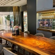 Riedel Wine Bar & Cellar (รีเดล ไวน์ บาร์ แอนด์ เซลล่าร์) Gaysorn Village