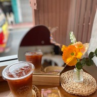 Hongcha cafe ประตูผี