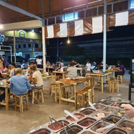 เทียน-ทะเลบุฟเฟ่ต์หมูกระทะกุ้งเผา เทียน-ทะเลบุฟเฟ่ต์หมูกระทะกุ้งเผา