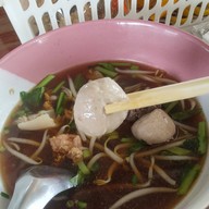 ก๋วยเตี๋ยววัดมูลดงเหล็ก-แยกบางคูวัด