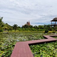 บรรยากาศ Cafe ริมบัว กาญจนบุรี