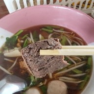 ก๋วยเตี๋ยววัดมูลดงเหล็ก-แยกบางคูวัด