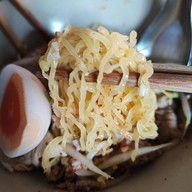 เมนูของร้าน ก๋วยเตี๋ยวเจ๊หมวย