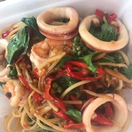 เมนูของร้าน ครัวป้าผึ้ง