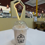 Maru waffle สาขา market village หัวหิน